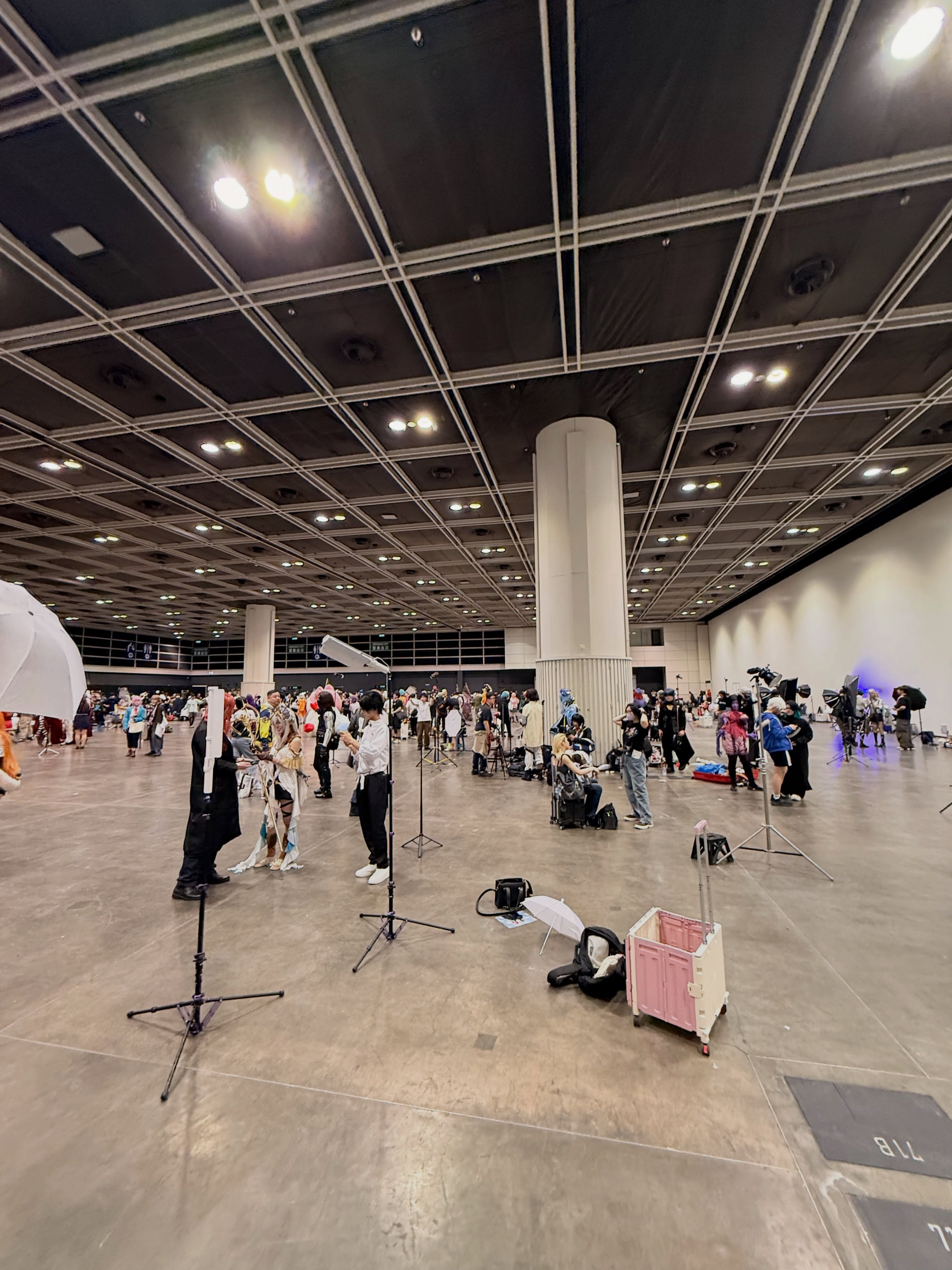 ［即時實況］Cosplay Hall《香港 Comic Con 2026》（Hong Kong Comic Con）正於 2026 年 5 月 29 日至 31 日在香港會議展覽中心（HKCEC）Hall 3 隆重舉行。