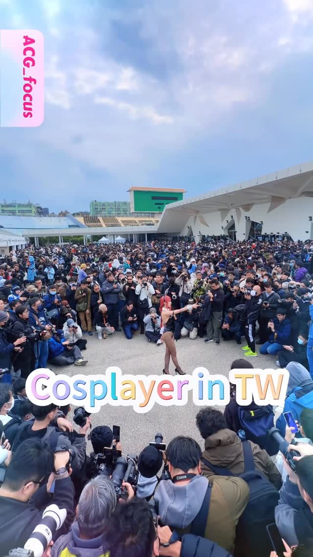 眼睛想旅行 小編用影片帶你看台灣Cosplayer